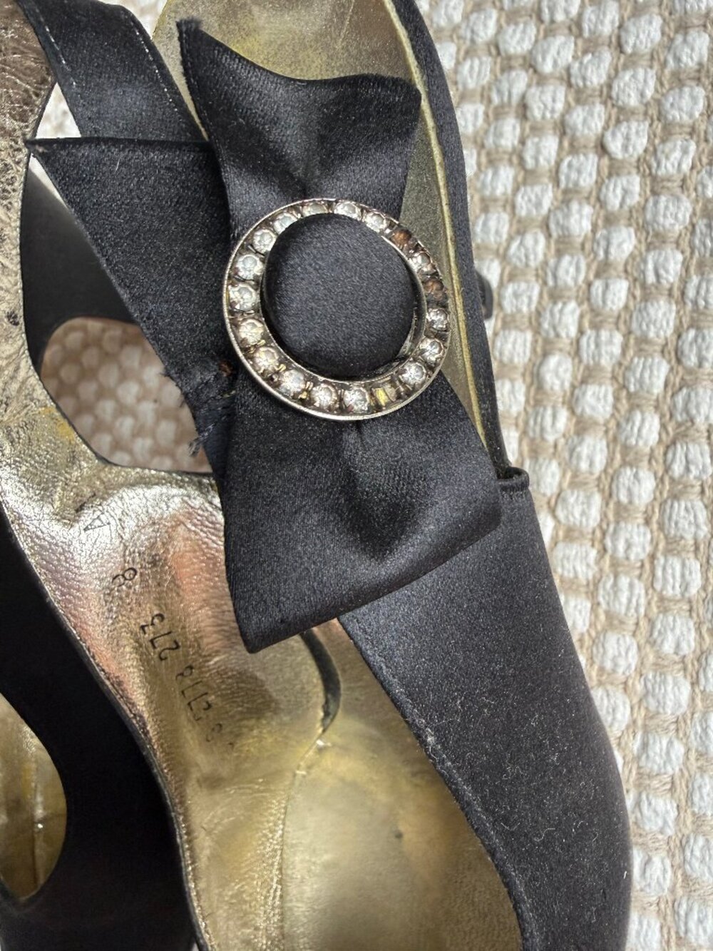 Ferragamo | Black Satin Slingback Heels Bow Pumps Classic Formal - Picture 3 of 15